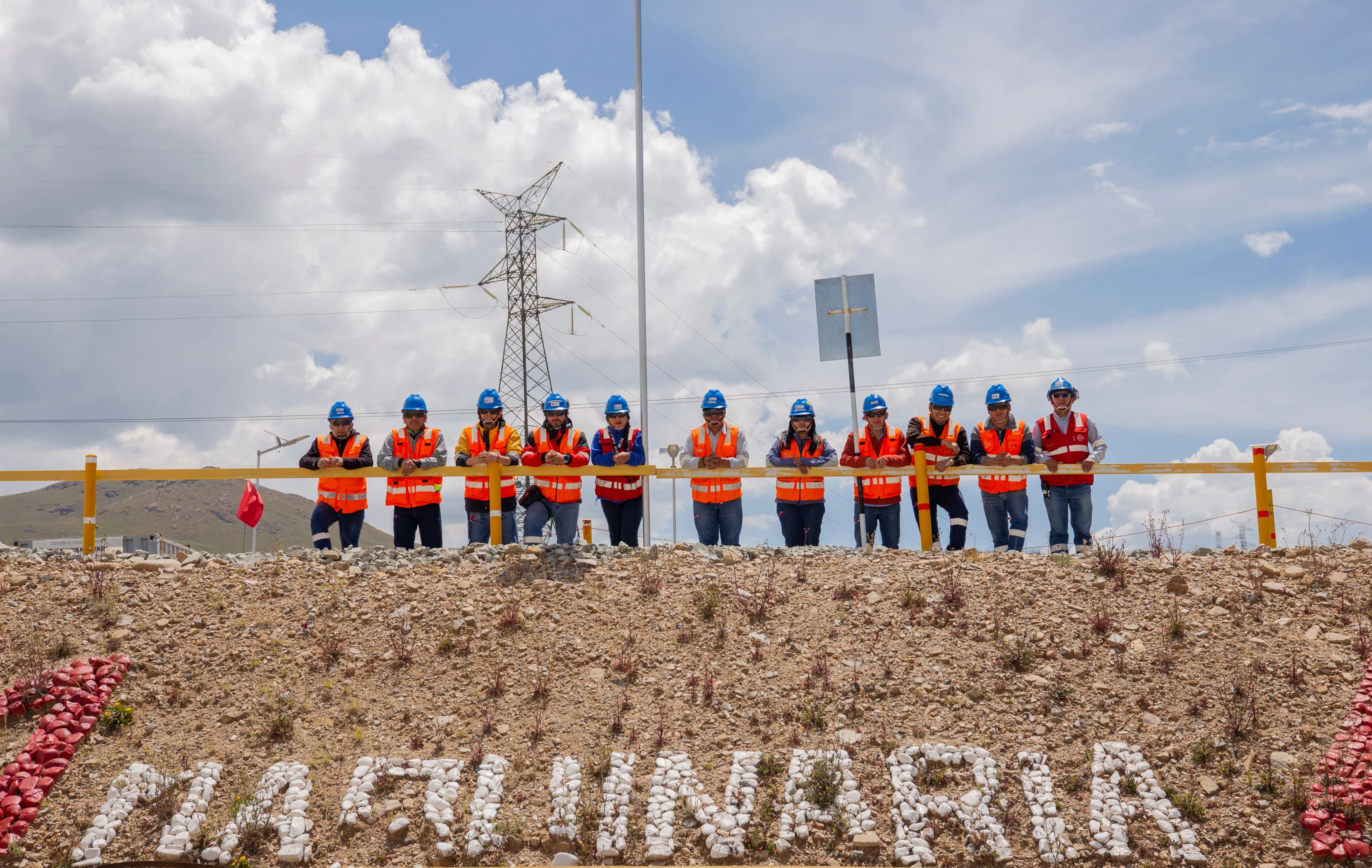 TM Maquinaria reconocida en Campaña de Cuidado de Manos Antapaccay 2023 — imagen 1