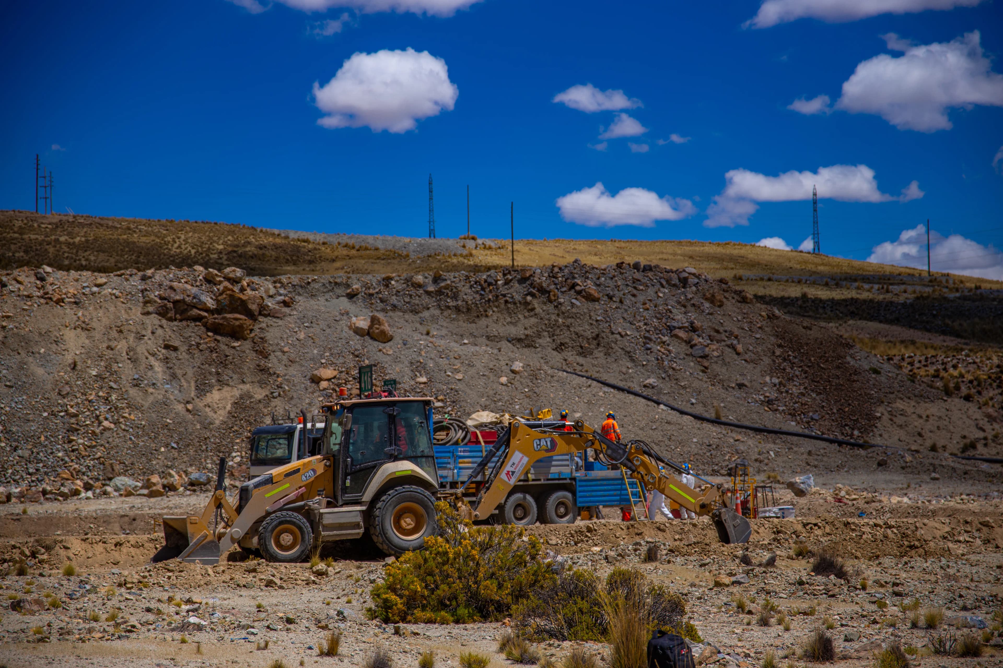 Proyecto CA-090-25 — Movimiento de Tierra Recrecimiento Relavera Tintaya Fase 3 - 2025
