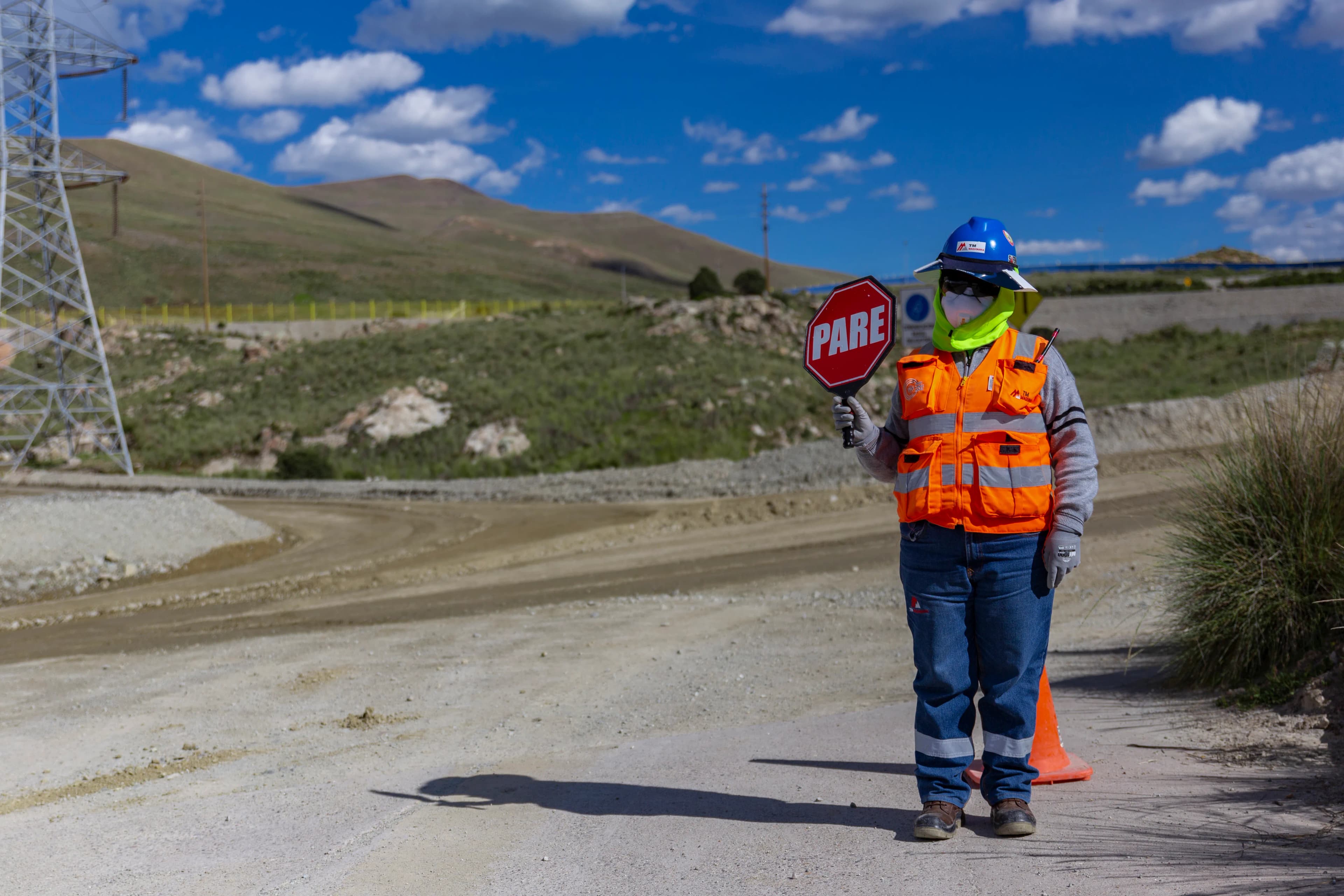 Controlador Vial en Carretera — TM Maquinaria